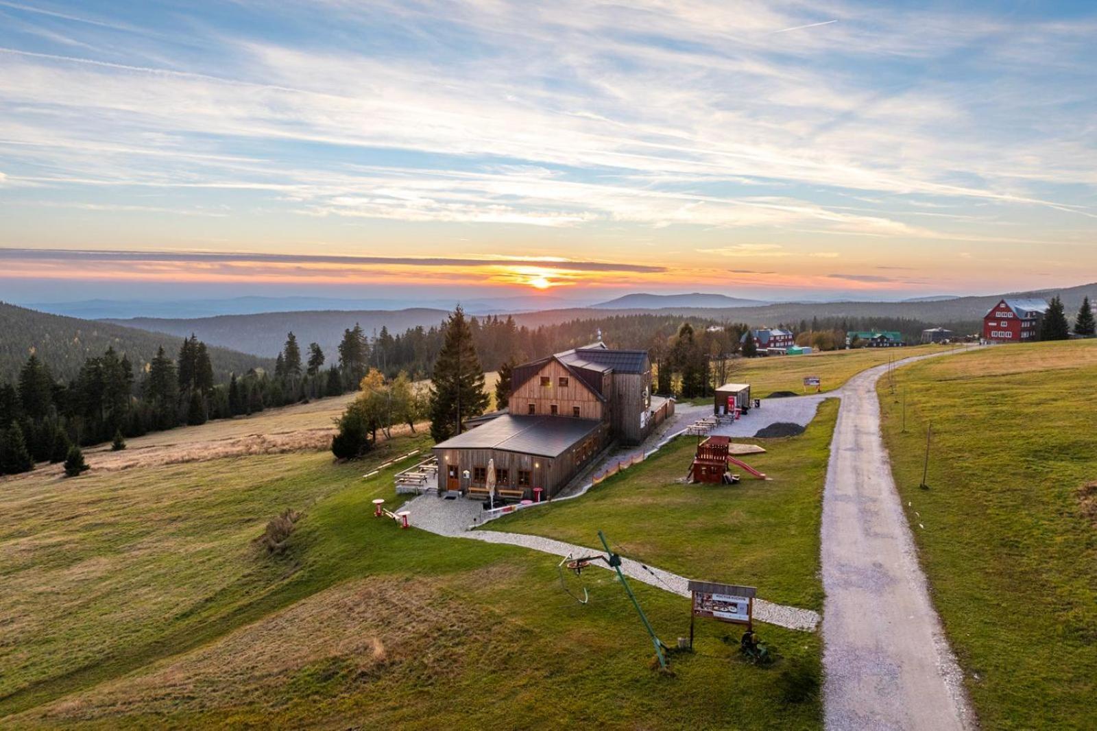 Horska Bouda Krakonos Chalet